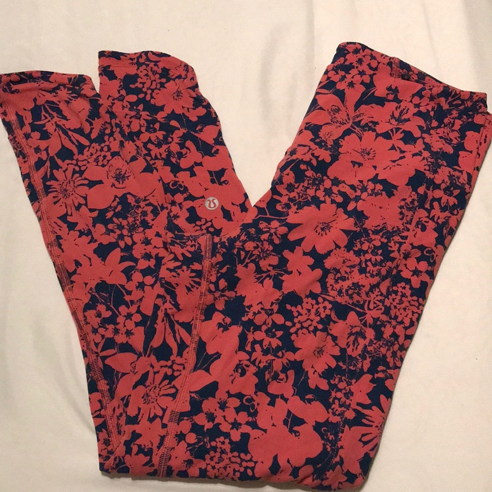 Lululemon wunder under high rise tight size 8